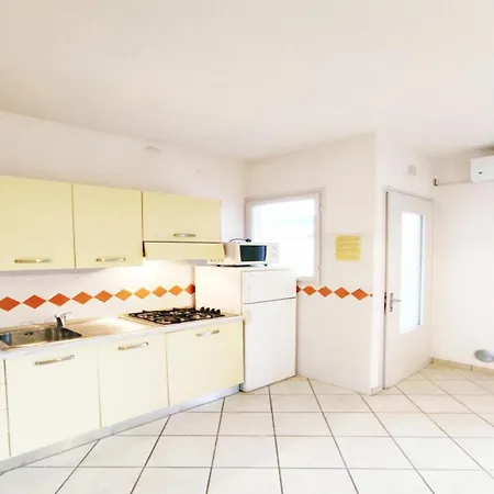 Bright And Comfortable Flat Apartment