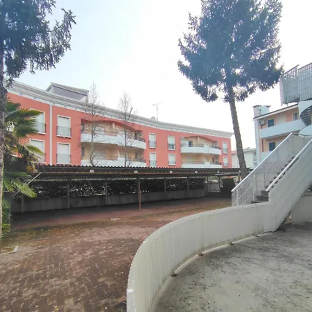 Bright And Comfortable Flat Bibione